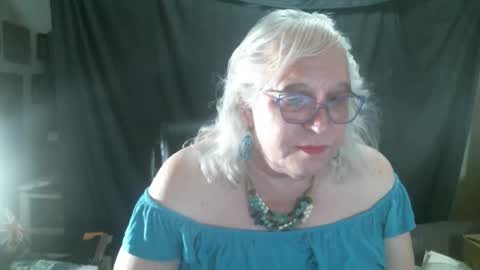 Sissy Diane online show from November 4, 12:34 am