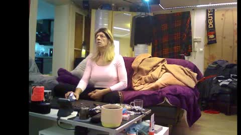 Biancasissy online show from April 6, 8:48 am