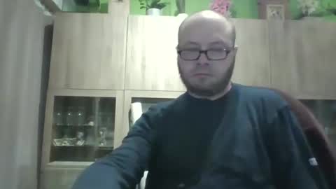 sixten113 online show from April 7, 5:31 am