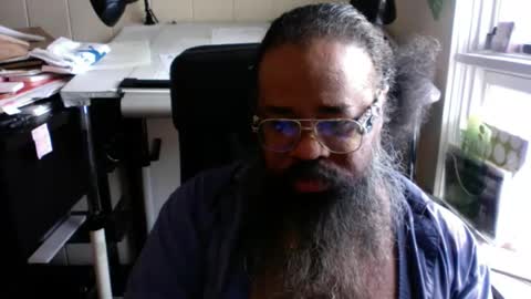 Snapshot of siyah_sakal chatting on January 24, 12:52 pm siyah_sakal online show from January 24, 12:52 pm