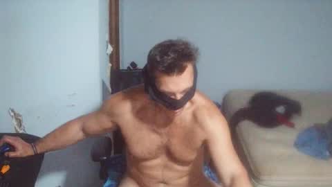 Snapshot of sizzzlenomics chatting on October 24, 1:39 am SIZZZLENOMICS online show from October 24, 1:39 am