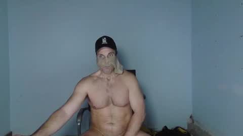 Snapshot of sizzzlenomics chatting on December 7, 7:32 am SIZZZLENOMICS online show from December 7, 7:32 am