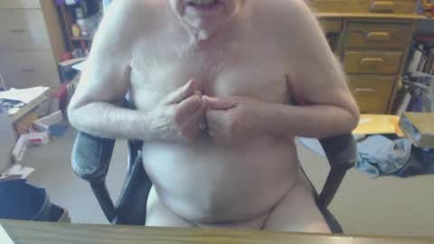 sjbottomboi online show from September 16, 6:11 pm