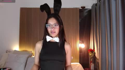 Skay  online show from October 30, 4:29 pm