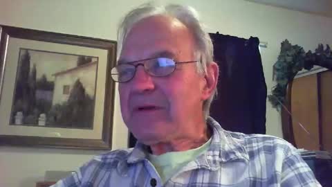 skeeeziks online show from April 29, 7:08 pm