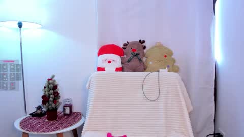 Skeete   CHRISTMAS SHOW THIS DECEMBER 24    CHECK OUT MY AMAZON LIST AND MAKE ME HAPPY  online show from November 25, 3:00 pm