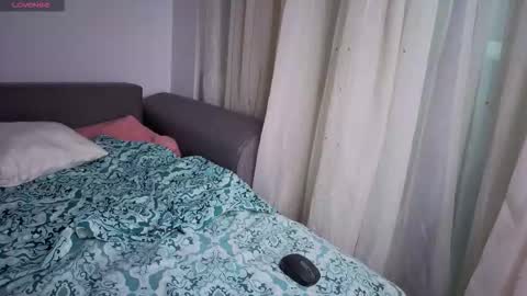 SkinnyMode online show from October 19, 1:21 am