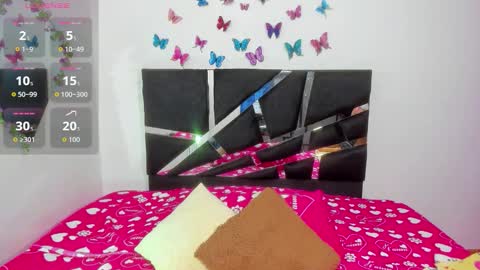 SAMANTHA  online show from September 12, 7:54 am