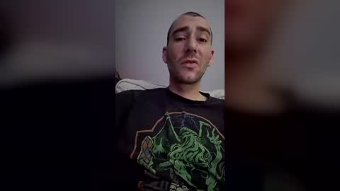 Meatnbones online show from July 18, 6:54 pm