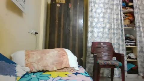 Indianslut1431 online show from July 10, 10:09 am