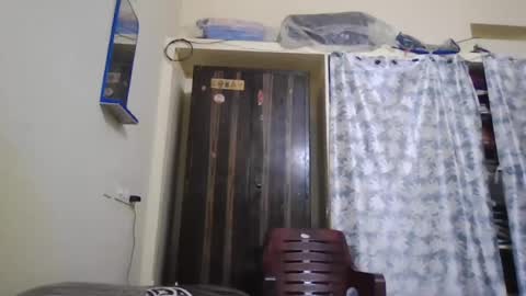 Indianslut1431 online show from August 1, 12:40 pm