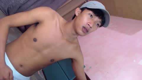 skwammy cock69 online show from February 14, 5:21 am