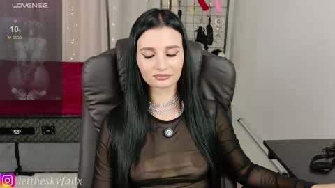 Eliza online show from September 16, 10:57 pm