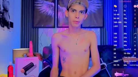 Daniel online show from March 20, 8:58 pm