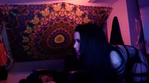 skyeeKanashii online show from February 15, 10:11 am