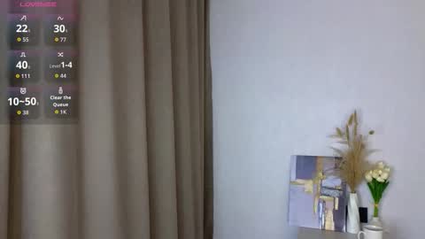 Melissa online show from March 30, 4:29 pm