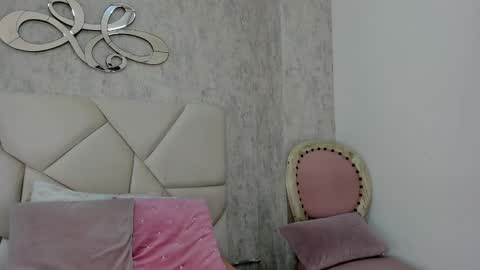 Snapshot of skylerwhite02 chatting on September 28, 8:29 pm Skyler online show from September 28, 8:29 pm