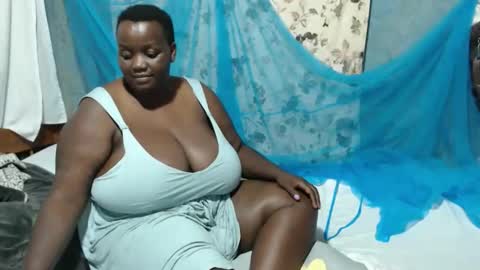 sheliah online show from February 23, 2:30 pm