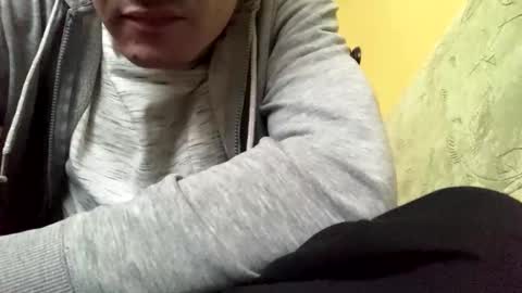 Snapshot of slabyhrac chatting on October 18, 8:51 am slabyhrac online show from October 18, 8:51 am