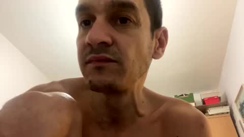 Snapshot of slabyhrac chatting on September 22, 3:54 am slabyhrac online show from September 22, 3:54 am