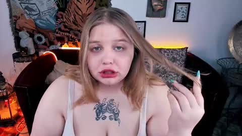 Slada Deew online show from December 5, 9:30 am