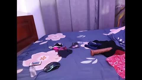 Slcouple online show from January 6, 10:35 am