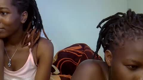 sleciah online show from January 14, 11:07 am