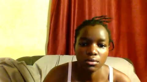 Snapshot of sleek_ass chatting on March 9, 10:41 pm sleek_ass online show from March 9, 10:41 pm