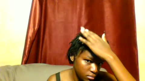 Snapshot of sleek_ass chatting on February 26, 10:38 am sleek_ass online show from February 26, 10:38 am