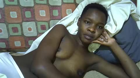 slender_queen online show from March 4, 8:44 am