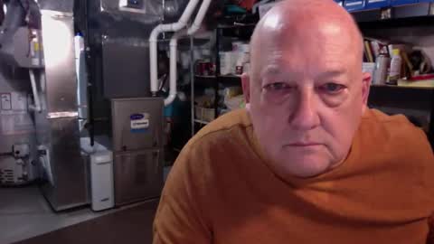 slick50000 online show from November 29, 7:10 pm