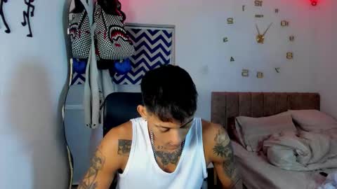 slim_master12 online show from September 18, 5:55 am