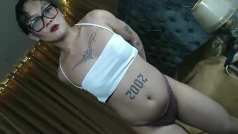 STELLA online show from October 28, 2:18 pm