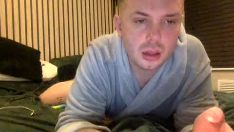 slutman111 online show from December 20, 9:55 pm