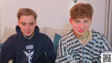 sluttsavage online show from May 30, 1:42 pm