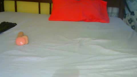 Sexyslutt online show from November 18, 5:05 pm