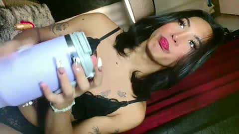 slutxcums_martel69 online show from November 21, 1:25 am