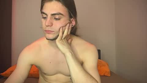 Gus online show from March 6, 4:49 pm