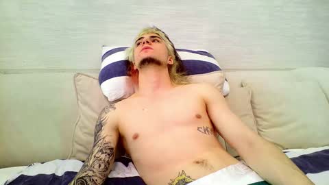 Gus online show from September 25, 9:16 am