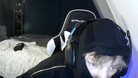 Jack online show from February 4, 10:13 pm