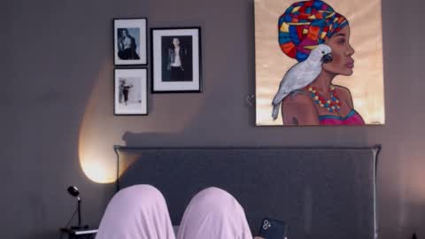 Anna no bbbbybybbabebyy just Anna. And dont call me mom please. online show from February 18, 8:03 am