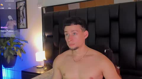 Jade Smiith online show from October 10, 10:25 pm