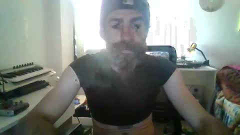 willy online show from March 12, 1:48 pm