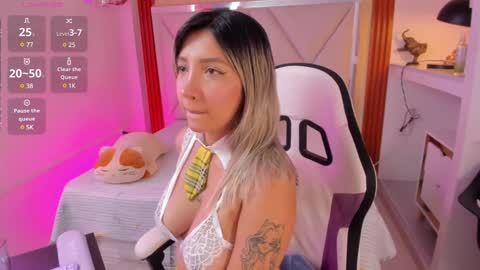 smile__1 online show from March 11, 11:55 am