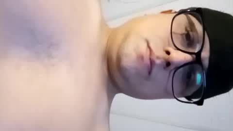 smilehiguy online show from December 17, 6:02 am