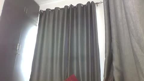 smileykesh online show from January 18, 6:44 am