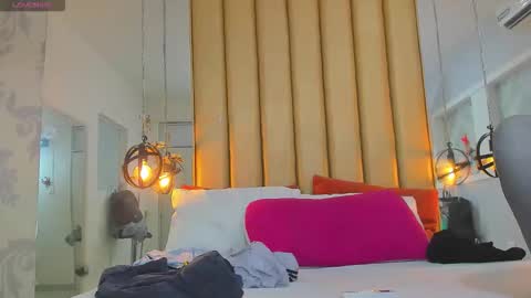 Mateo stiben online show from March 28, 10:00 pm