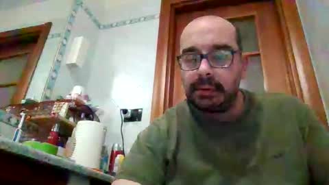 smoker985 online show from November 18, 5:05 pm