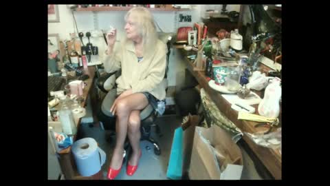 mish online show from April 1, 10:16 am