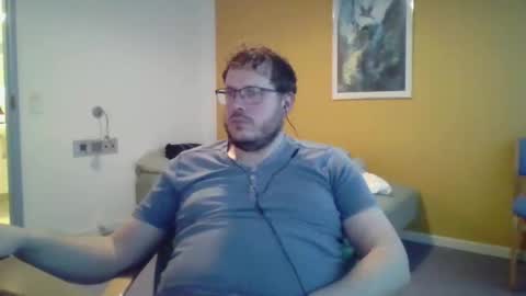 snebolden online show from March 4, 3:48 pm